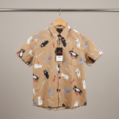 Gucci-branded short-sleeve button-down shirt for children.007